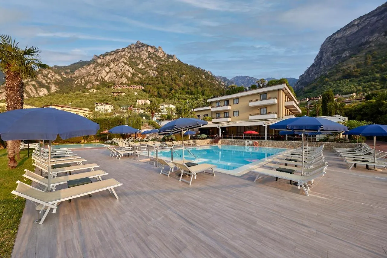 Hotel Royal Village Limone sul Garda Italien