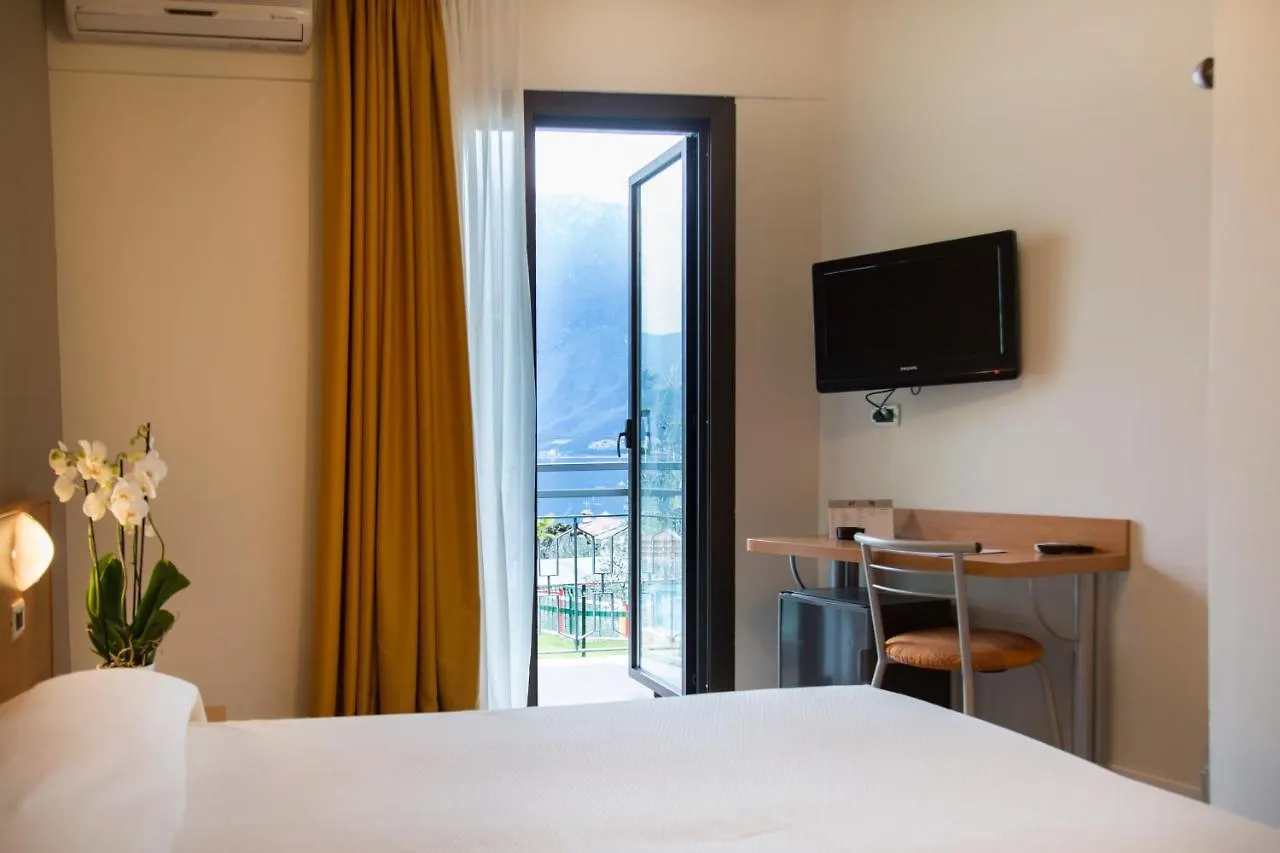 Hotel Royal Village Limone sul Garda