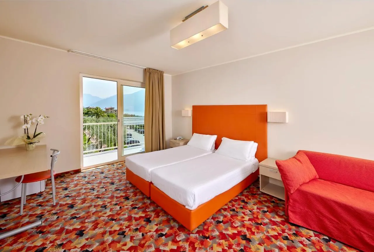 Hotel Royal Village Limone sul Garda
