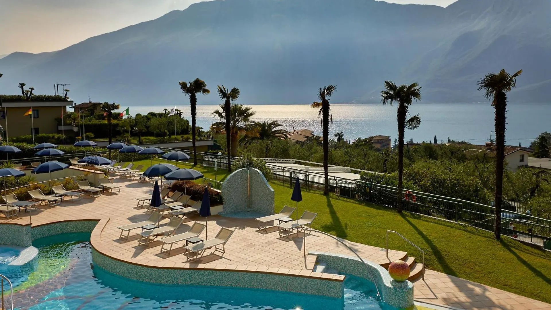 Hotel Royal Village Limone sul Garda