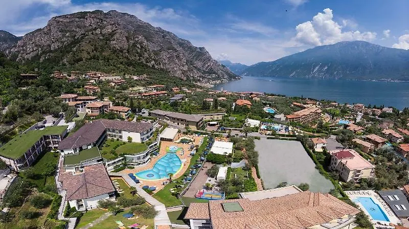 Hotel Royal Village Limone sul Garda