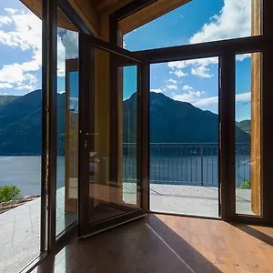 Tra E Montagna La Morena Farm stay