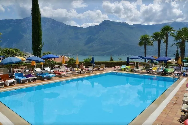 Hotel Royal Village Limone sul Garda